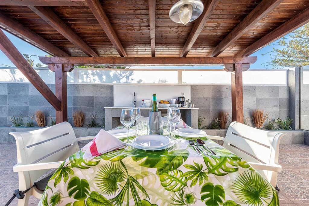 Bungalows Los Arcos 77 San Bartolomé Dış mekan fotoğraf